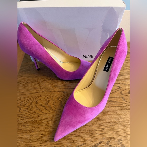 Nine West Gemmha Leather Pointy Toe Pumps 8 - Picture 4 of 6